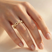 Pavé Twist Band lifestyle