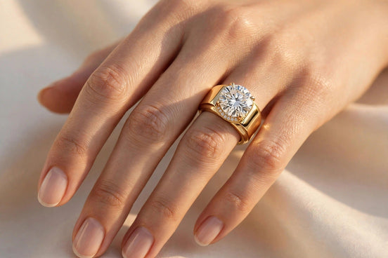 Hidden Halo Chunky Ring lifestyle