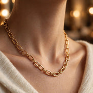 Oval Link Chain Necklace lifestyle