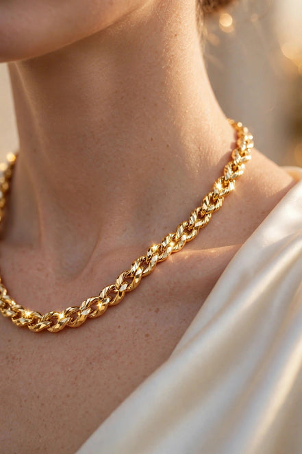Singapore Sparkle Chain lifestyle