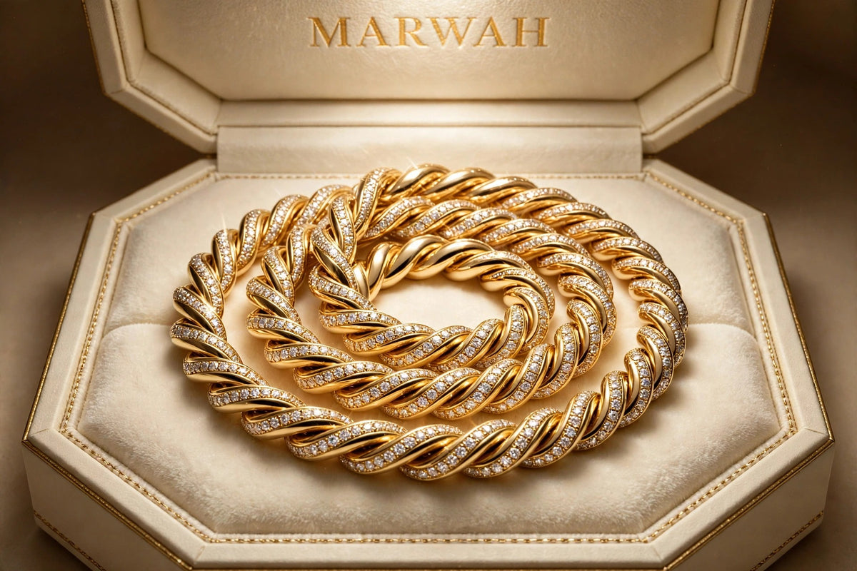 Iced Rope Chain in the MARWAH ivory box