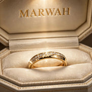 Knife-Edge Diamond Band in the MARWAH ivory box