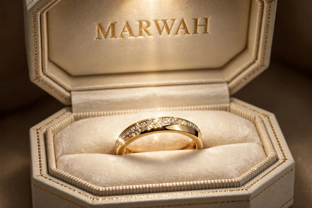 Knife-Edge Diamond Band in the MARWAH ivory box