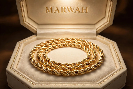 Rope Chain in the MARWAH ivory box