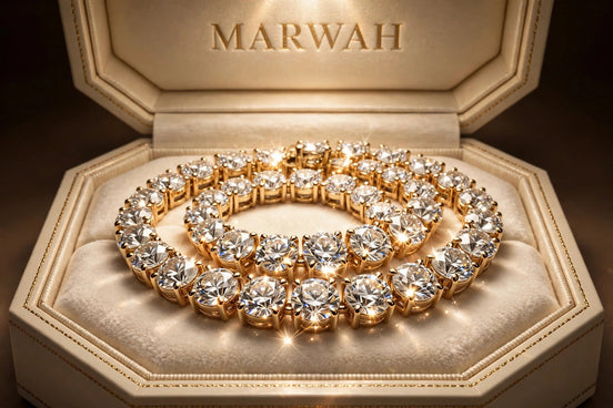 Prong-Set Tennis Chain XL in the MARWAH ivory box