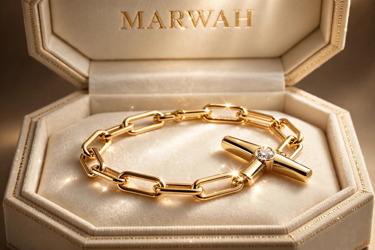 Toggle-Front Chain Bracelet