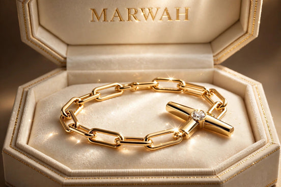 Toggle-Front Chain Bracelet